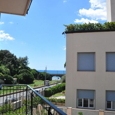 Hotel Residence Paradiso Moneglia Bagian luar foto